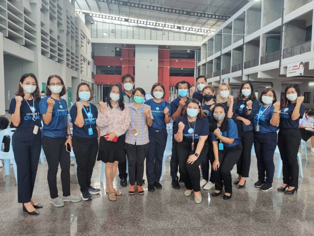 แจกบัตรนักศึกษา