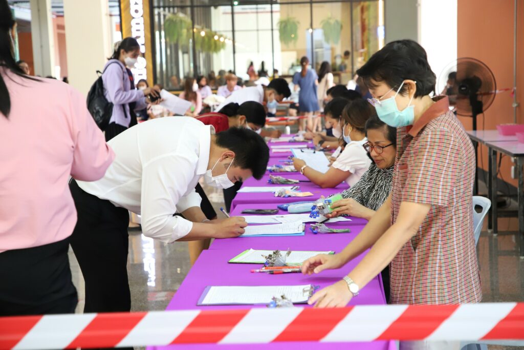 บรรยากาศการสอบ ก.พ. 2567 ศูนย์สอบมหาวิทยาลัยวลัยลักษณ์