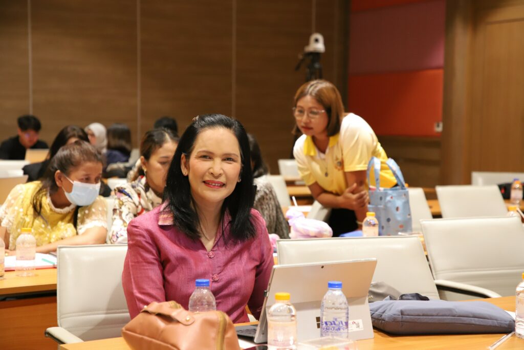 อบรมเชิงปฏิบัติการแลกเปลี่ยนเรียนรู้ระบบงานพัสดุ